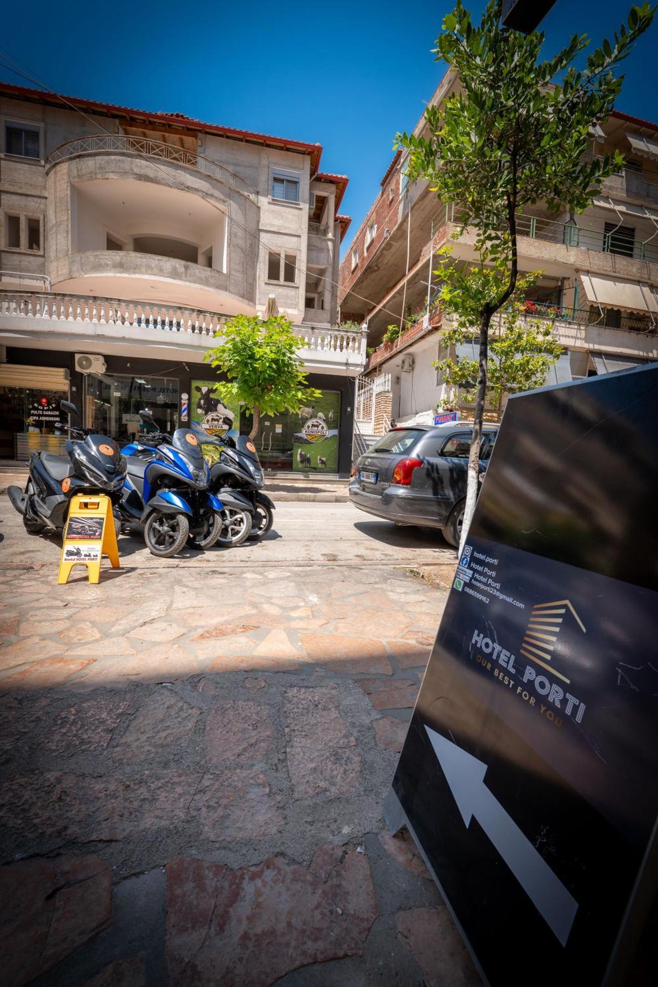 Hotel Porti Sarandë Exteriör bild